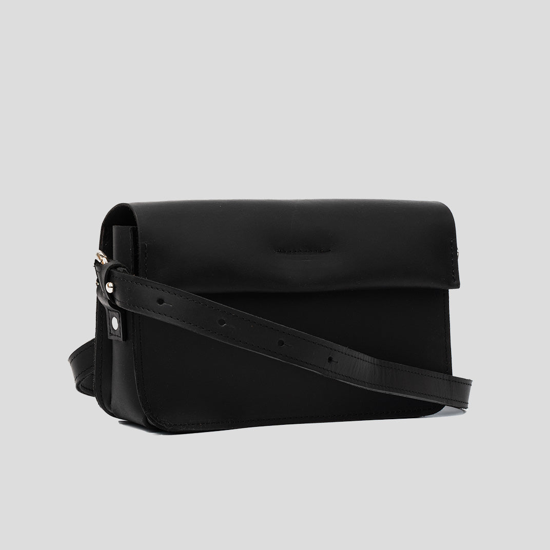 Classy Leather Shoulder Bag (Black)